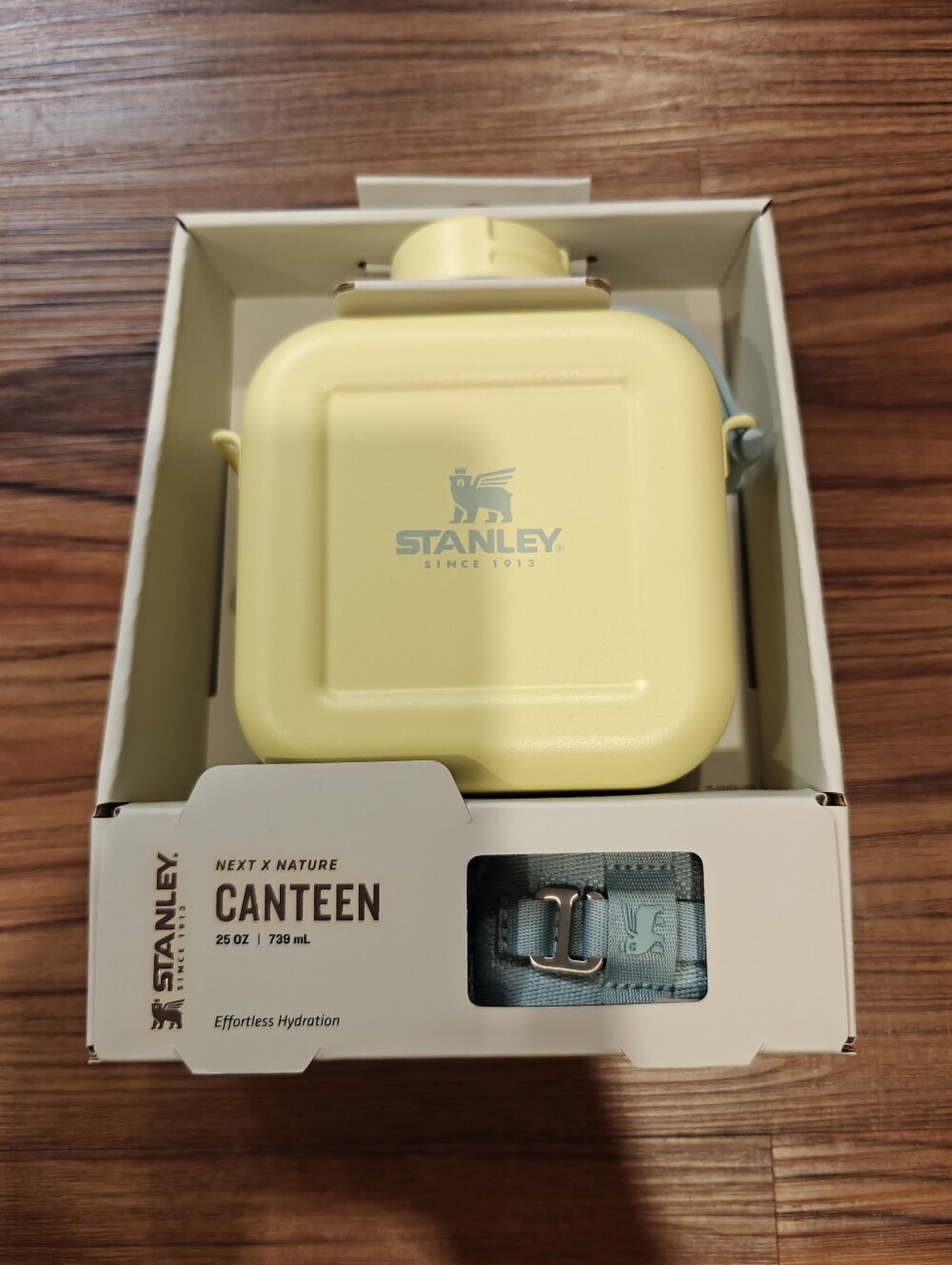 Stanley Next x Nature 25 oz Canteen Bottle - Picture 2 of 4